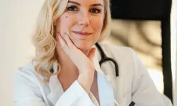 Dr. Simone Koch